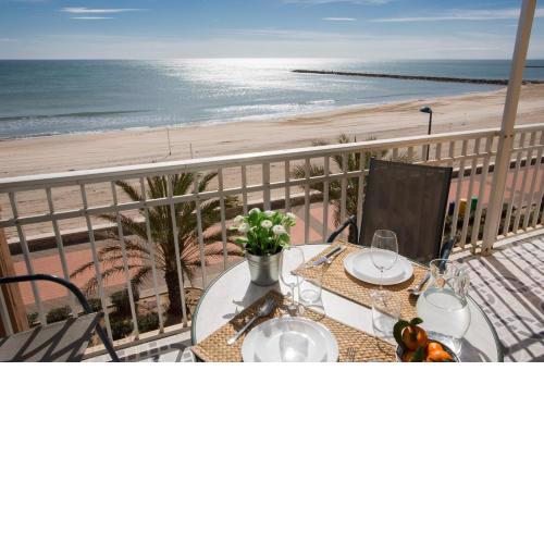 SingularStays El Faro
