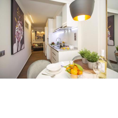 SingularStays Xativa III