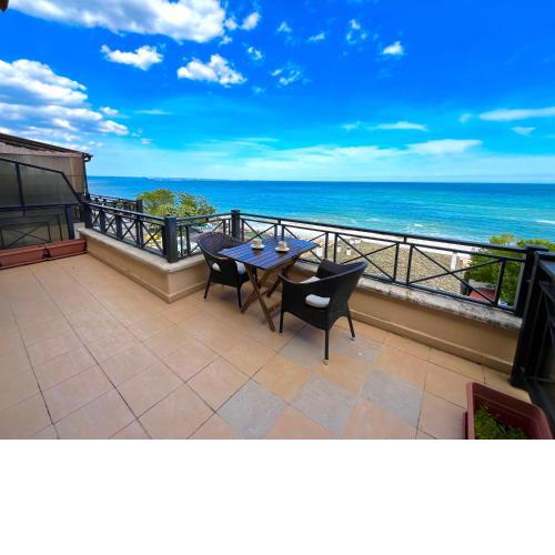 Sirena apartament First Line