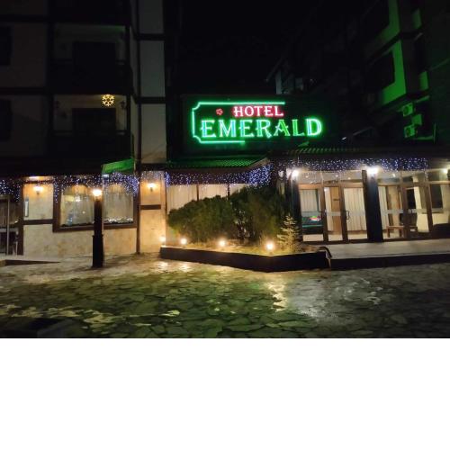 Ski view suite Emerald Hotel Bansko