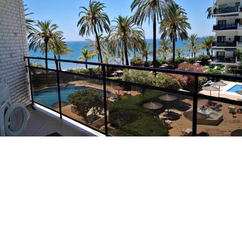 Skol 103A by Completely Marbella