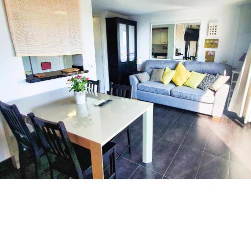 Skol 316. Attractive 1 Bedroom Duplex Apartment with Sea View in Skol Marbella.