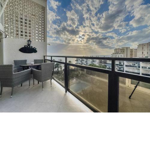 Skol 408A 2 Bedrooms Duplex with Sea Views