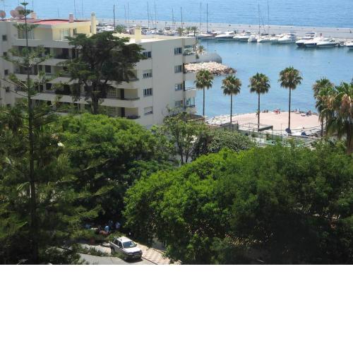 Skol 510A by Completely Marbella