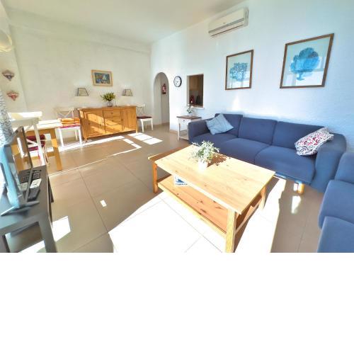 SKOL 933 Fantastic two bedrooms on the 9th floor with amazing sea views