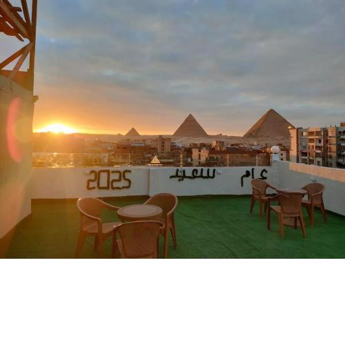 Sky pyramids hotel
