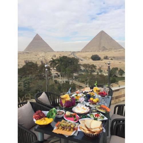 Sky Pyramids View Inn