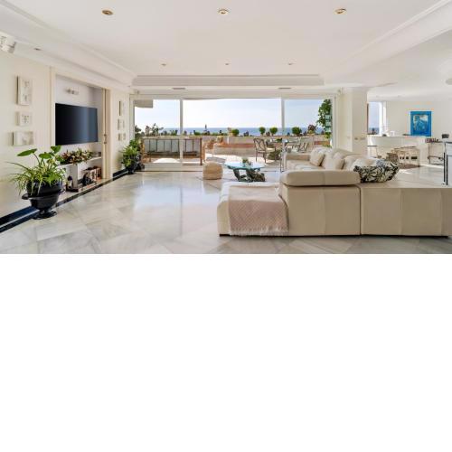 Sky Villa