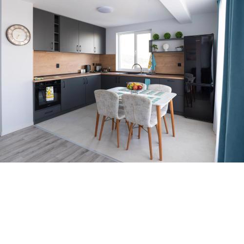 Skyview Apartments