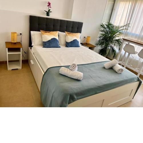 Small Apartament By The Sea