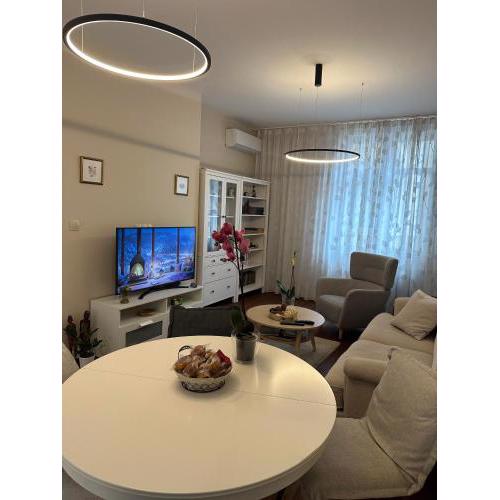 Sofo house