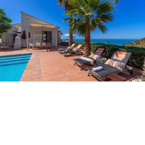 SolazHome Sayalonga by Ruralidays