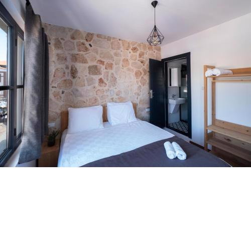 Solo Boutique Hotel