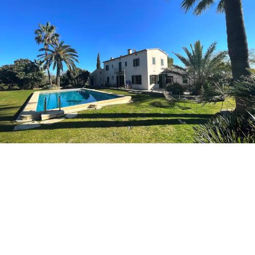 Son Jordi nou, beautiful villa near Alaro big swimming pool, BBQ mountain views 12people