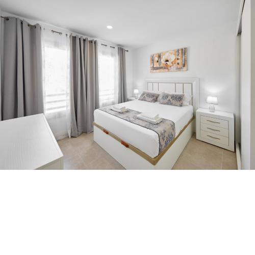 Sonrisa Deluxe Apartments, Levante
