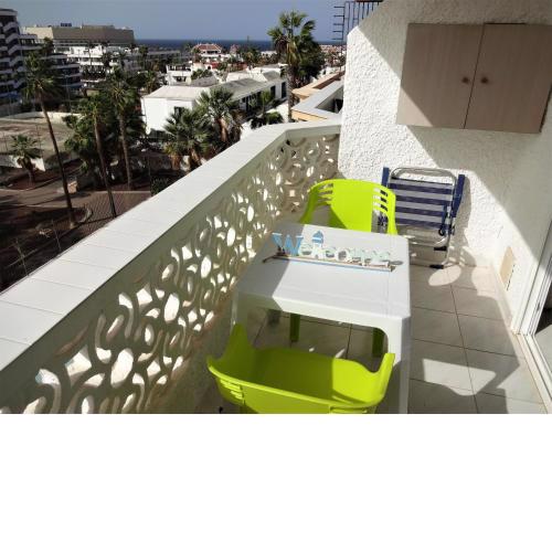 South facing with sea view and free WIFI international TV and VoD in Playa Honda heart of Las Americas