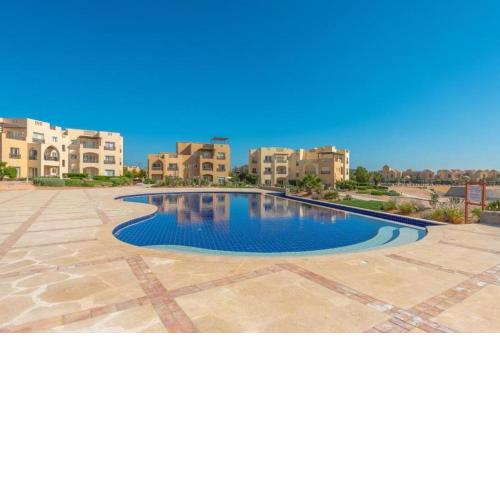 South Marina Compound - El Gouna