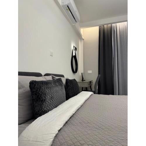 Spacious 1 bedroom flat in Foinikoudes!