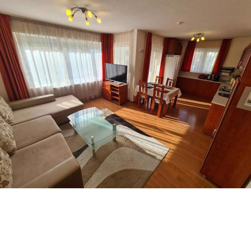 Spacious 2 Bedroom Apartment