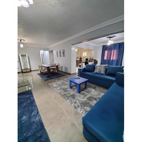 Spacious 3 bedroom apartment - FAMILIES ONLY
