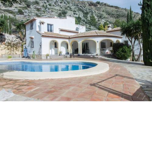 Spacious 3-bedroom villa with private pool in Benigembla, Spain.