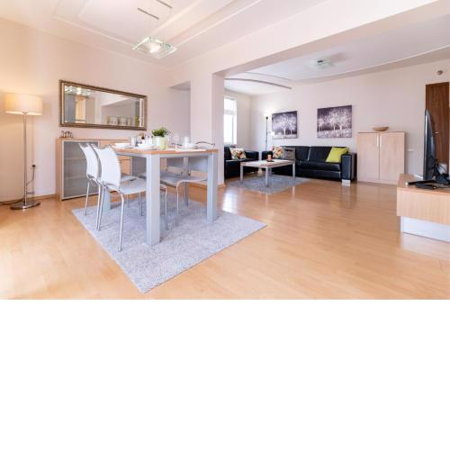 Spacious apartment in the city center