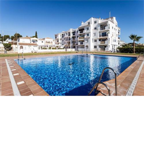 Spacious Duplex with pool in Mijas, 2min to beach