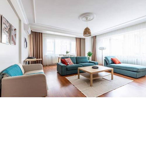 Spacious Flat Near Nisantası - No7