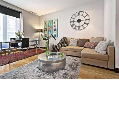 Spacious Luxury 1BR in Centro! S.AN