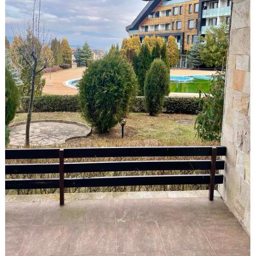 Spacious one-bedroom ground floor apartment near Pirin Golf
