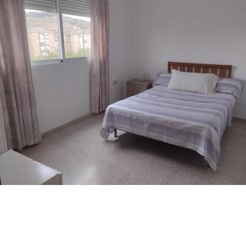 Spacious room with private key and WIFI