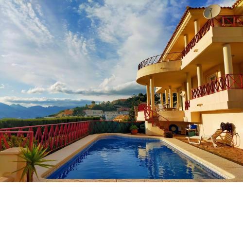 Spacious villa in Altea Hills