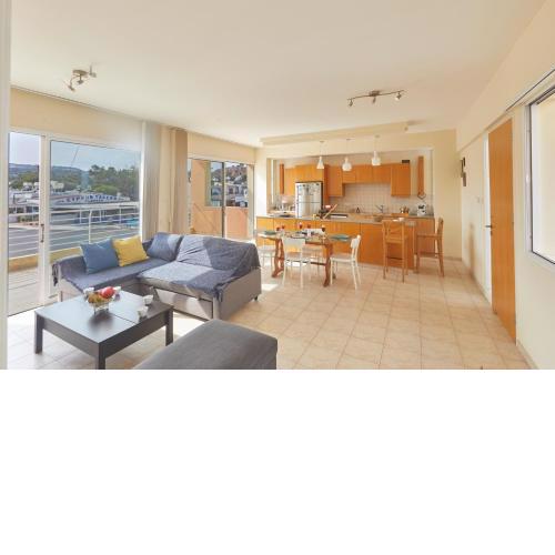 Spectacular Sea View, private jacuzzi & table pool