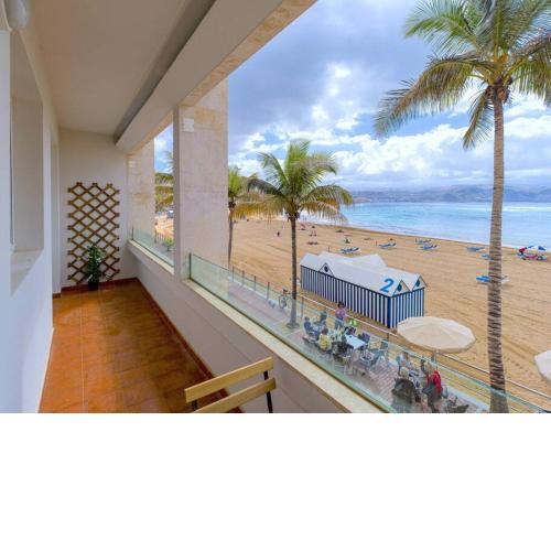 Spectacular Views in Best Part of Las Canteras