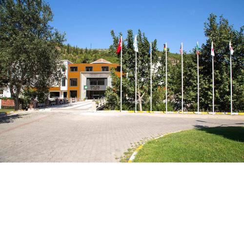 Spilos Hotel
