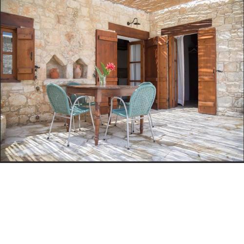 SPITI Calliope - ex House of Eleni