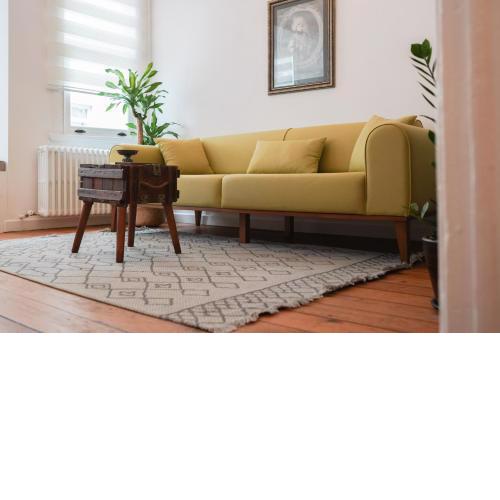 Stanbul House