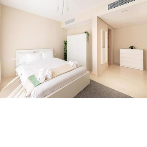 Stark & Sunny 1BDR Mangroovy Free Beach & Pool Access