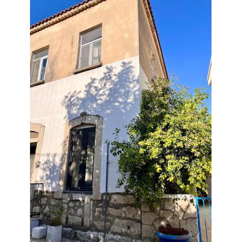Stay in a Historical House in Alaçatı Çarşı