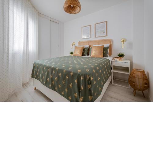 Stay in Torrevieja Cozy City & Sea