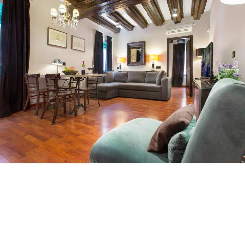 Stay U-nique Apartments Carretes
