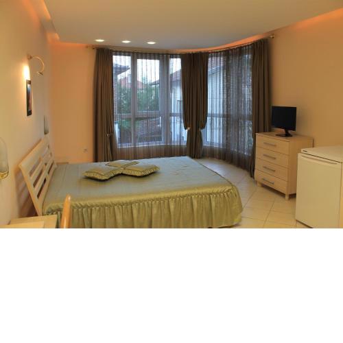 Stela Guest House
