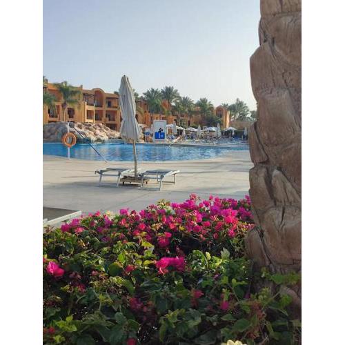Stella de Mari chalet in Makadi with beach