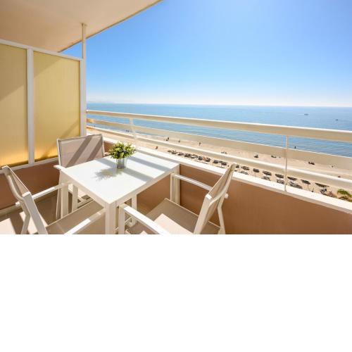 Stella Maris Spectacular sea, terrace & pool by 10ToSea