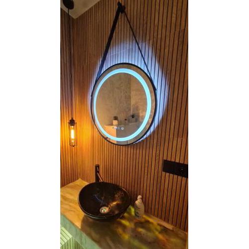 Stephany LUX Apartment
