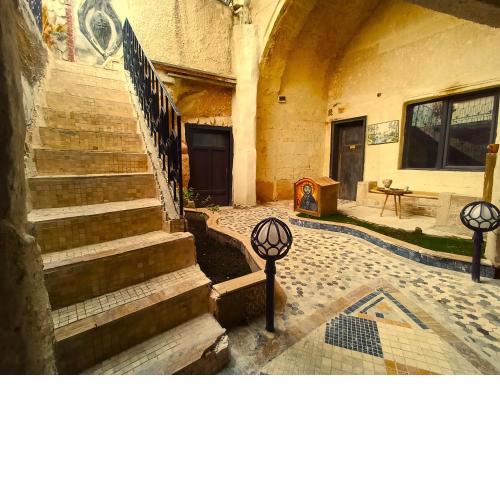 stone age cappadocia