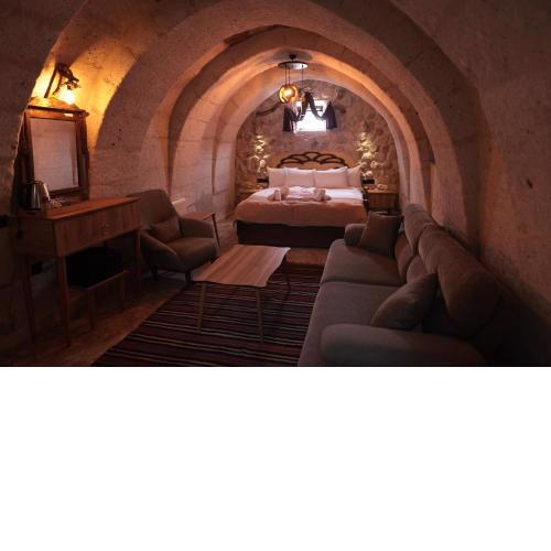Stone Owl Otel & Restaurant