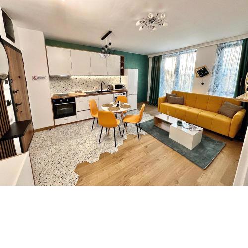 Stracciatella Homes Apartment