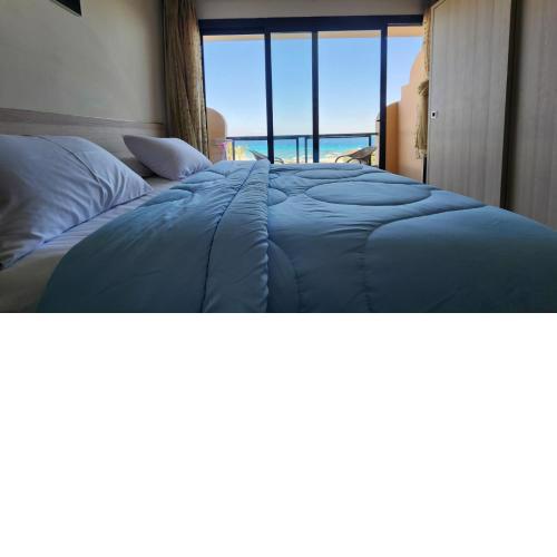 Studil for rent old Sheraton 205