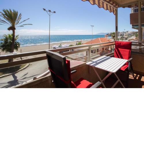 Studio 1 - Sea front